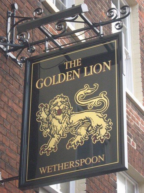 The Golden Lion Wetherspoon Hotel Rochester  Exterior photo